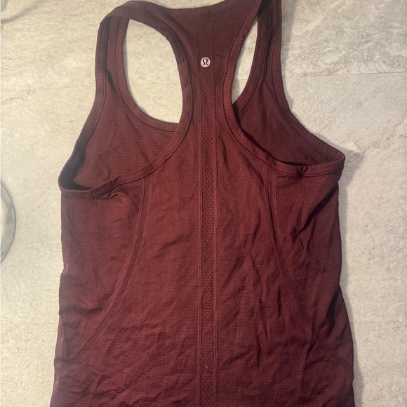 Lululemon Swiftly Stride Tank - Picture 2 of 3